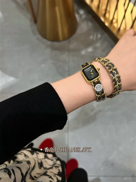 Chanel Première Re-Edition Black and Silver Chain Watch Watches - 44