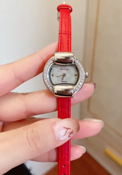 Gucci G-Timeless Mini Diamond-Set Black Dial Red Leather Watch Watches - 11