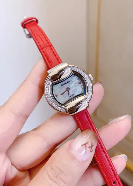 Gucci G-Timeless Mini Diamond-Set Black Dial Red Leather Watch Watches - 12
