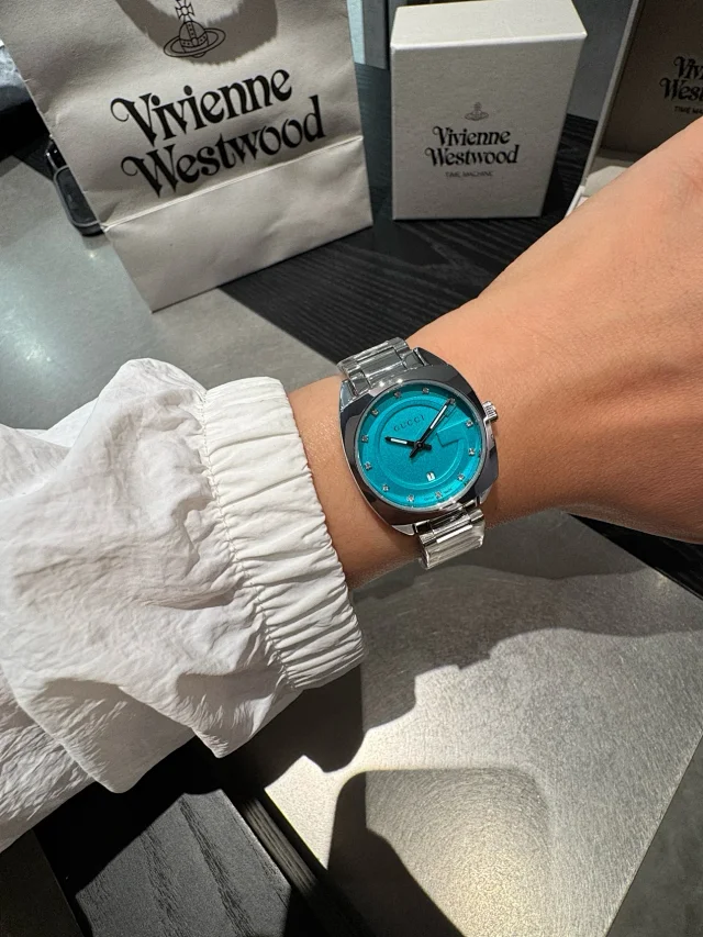 Gucci Watches G-logo dial stainless steel bracelet watch product detail image 35