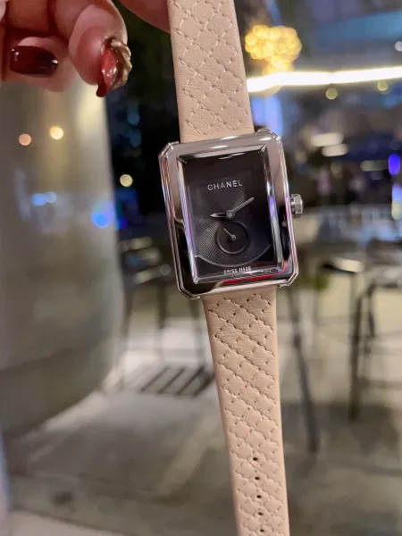 Chanel Boyfriend Watch White Dial and Black Dial with Diamond Bezel and Quilted Leather Strap Watches - 8