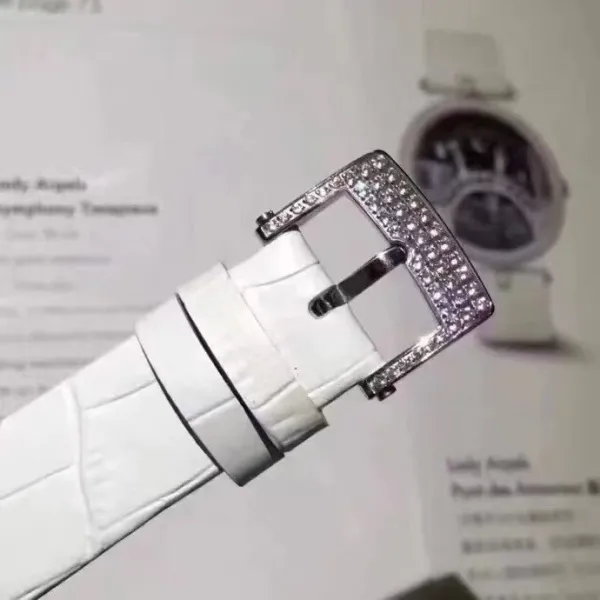 Van Cleef & Arpels Pont des Arts White Leather Watch Watches - 26