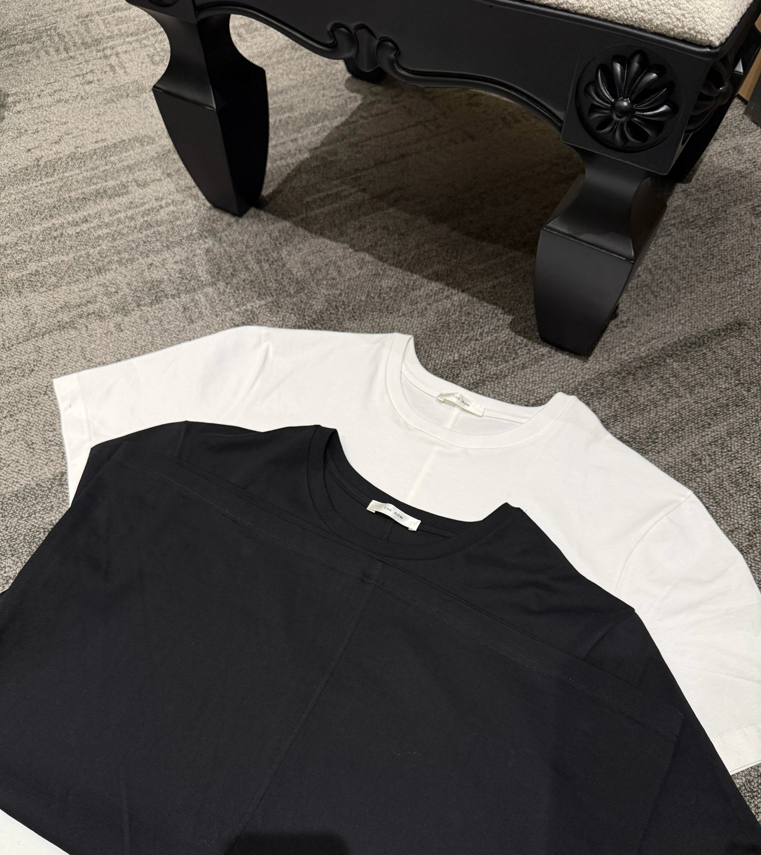 Koi [in stock] Therow dual color base black and white dual color