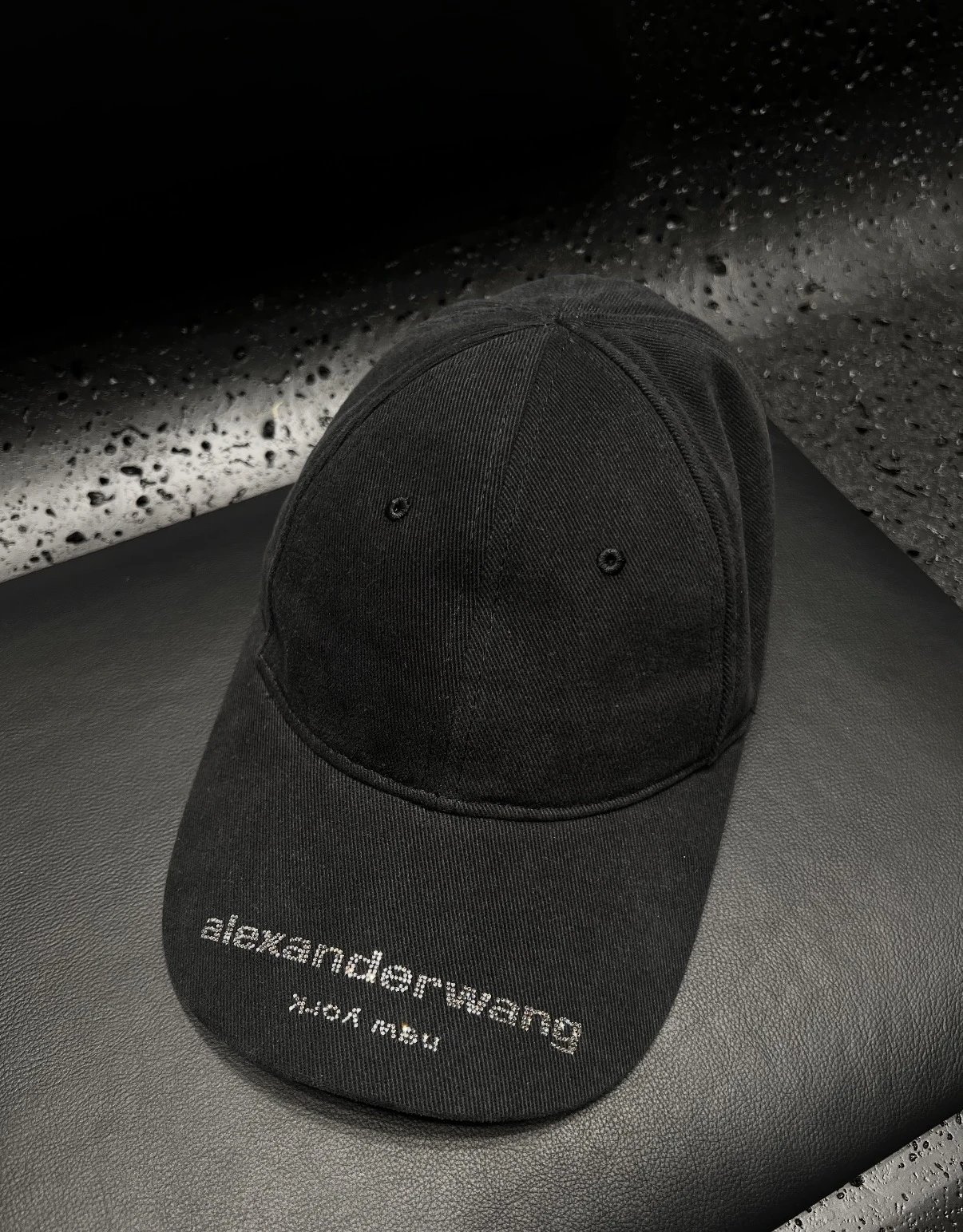 [In Stock] Alexander Wang 26 Hot-Selling Rhinestone Cap, Unisex, Must-Have for No-Makeup Days