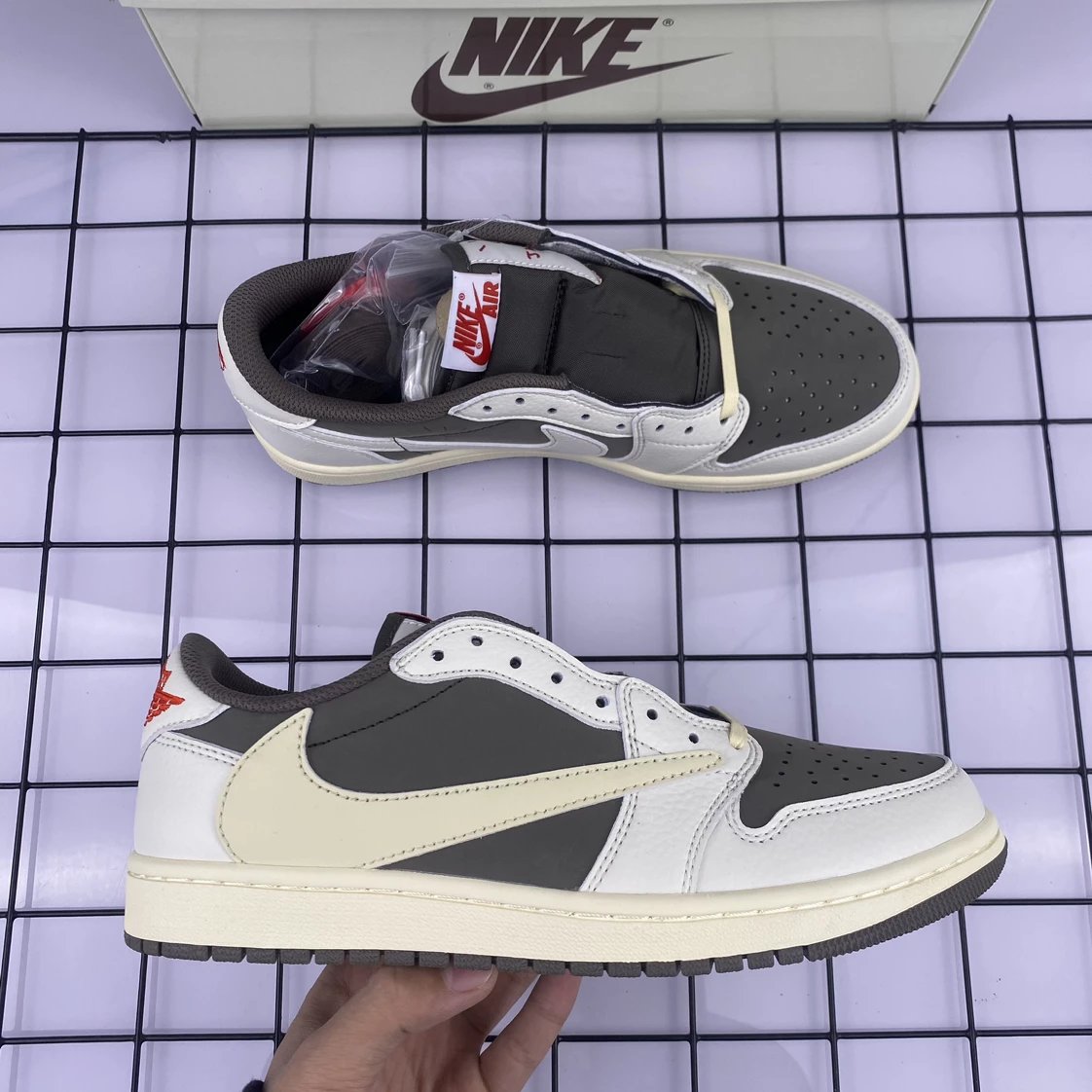 Travis Scott x Air Jordan 1 Low OG SP 'Sail and Ridgerock' Retro Basketball Shoes - Low Top, Reverse Swoosh, Cushioning, Slip-Resistant, Durable, DM7866-162