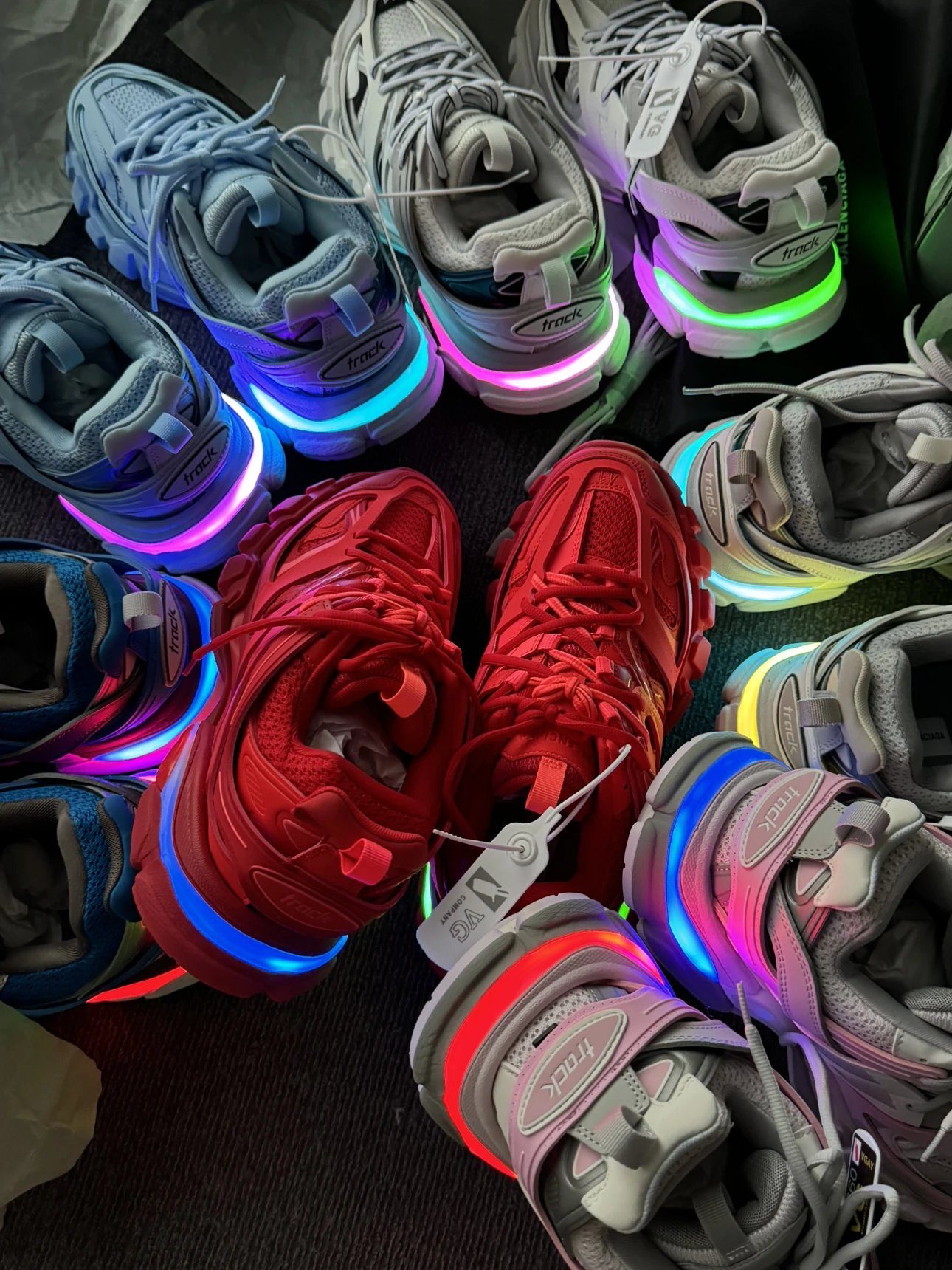 VG Edition / BLCG Paris Track 3.0 LED Light-Up Series Unisex Casual Sneakers