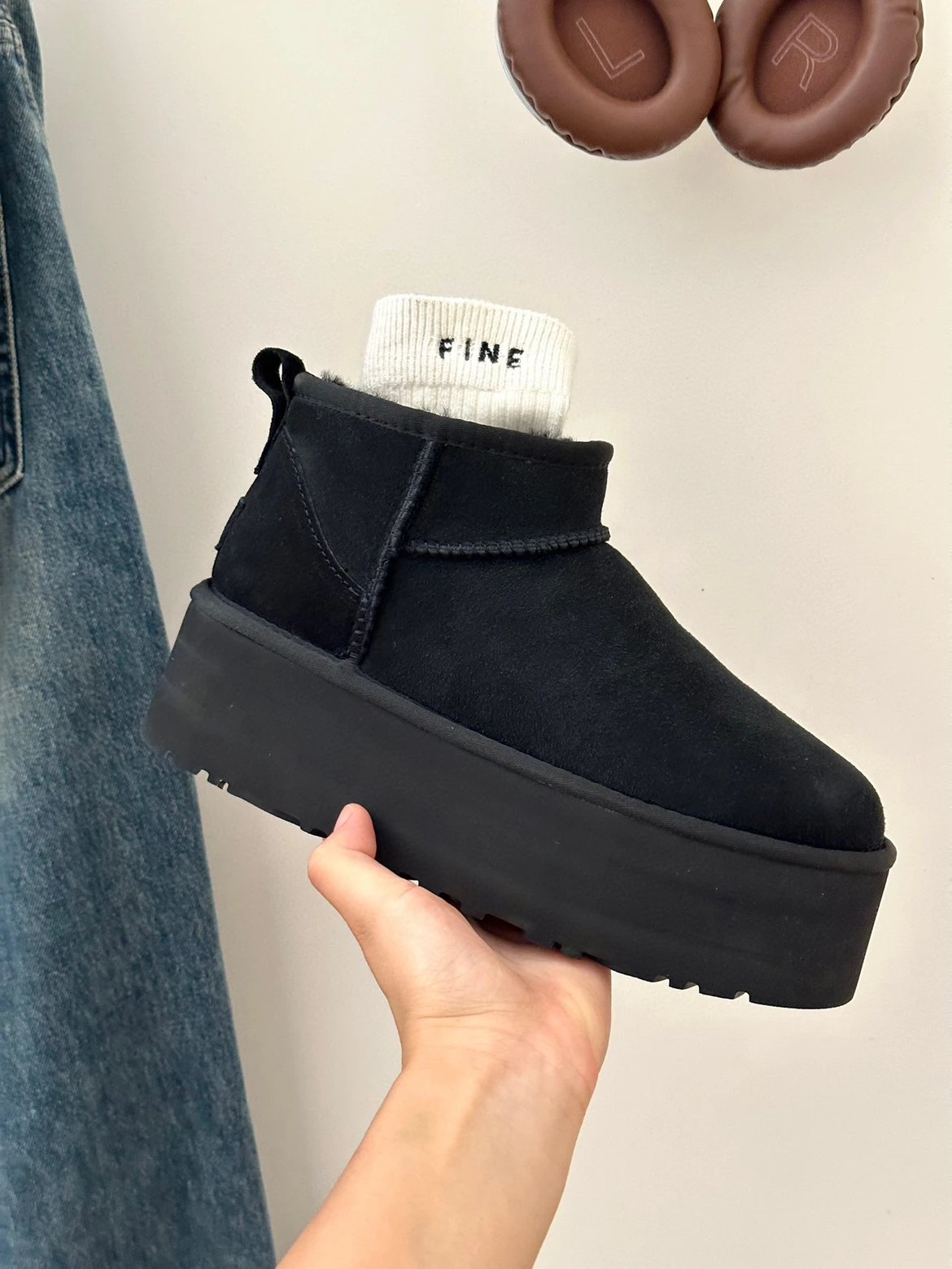 UGG Neumel Platform Chestnut Suede Ankle Boots - 39