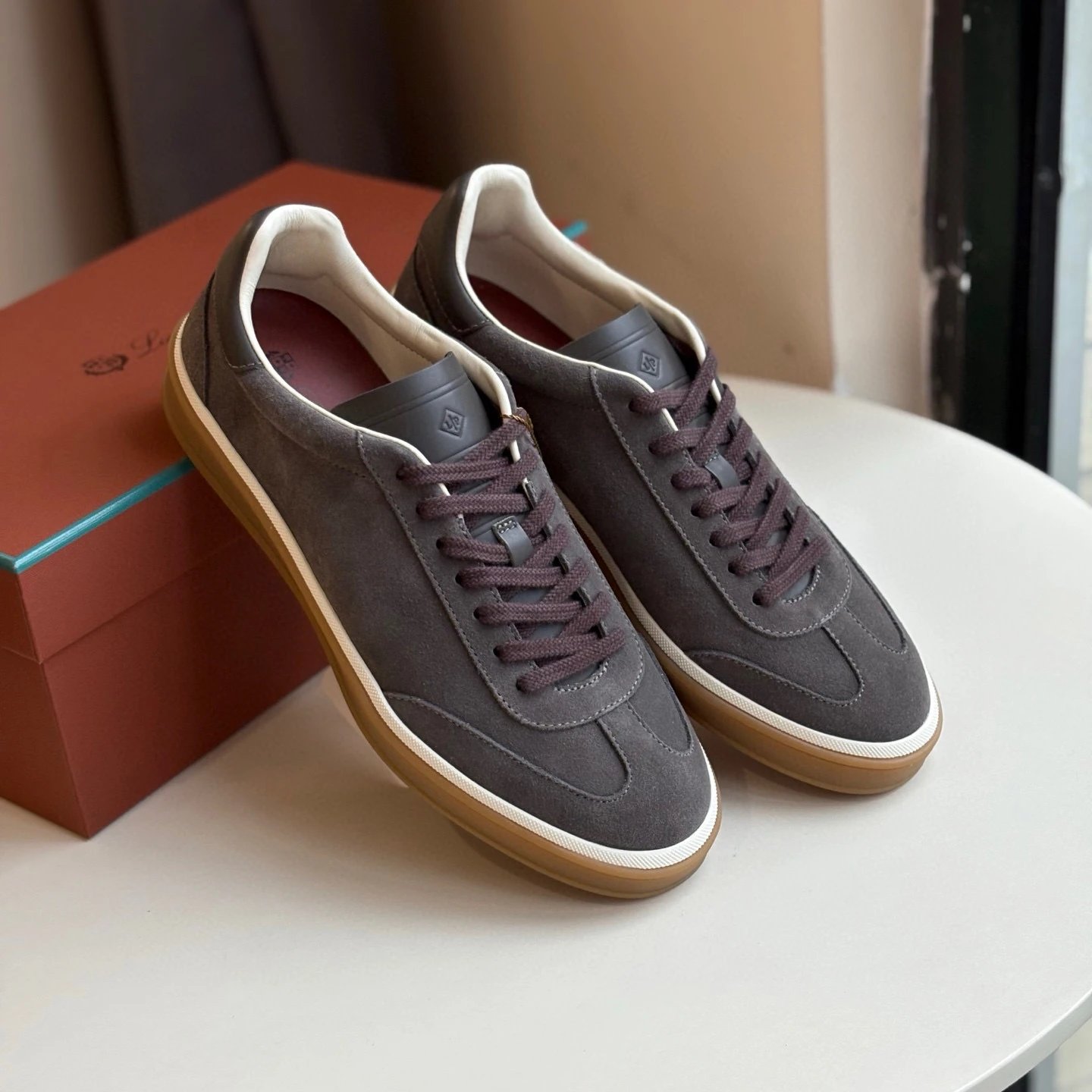 Men's Gray Coffee