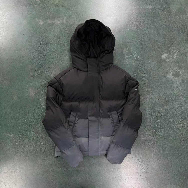 Men’s embroidered placket 2.0 jacket – black to grey gradient