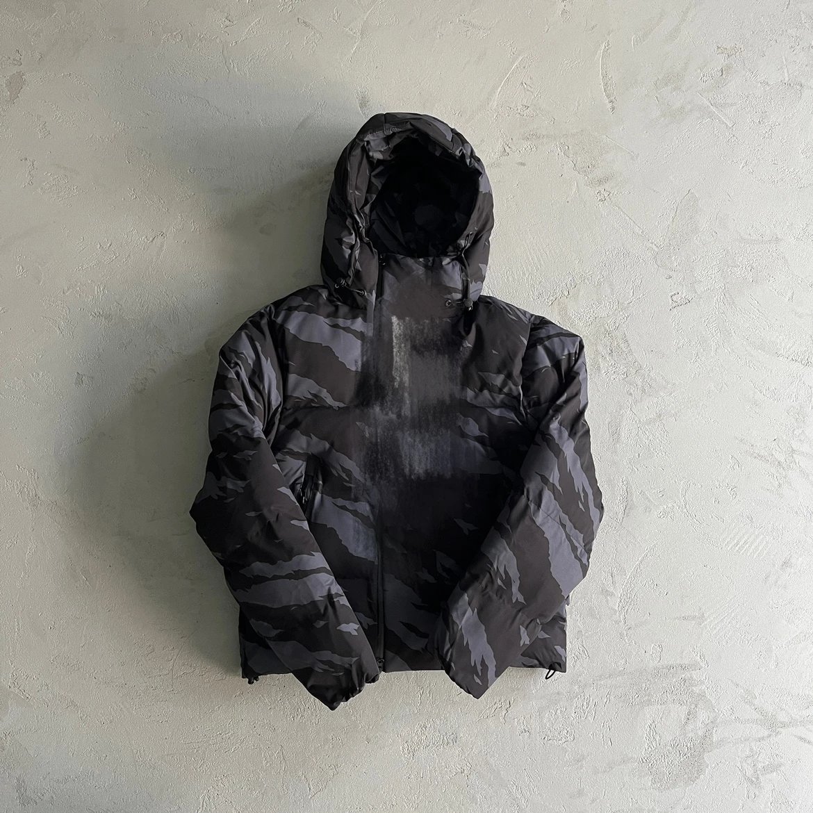 TS Tech Puffer - Black Tiger Camo