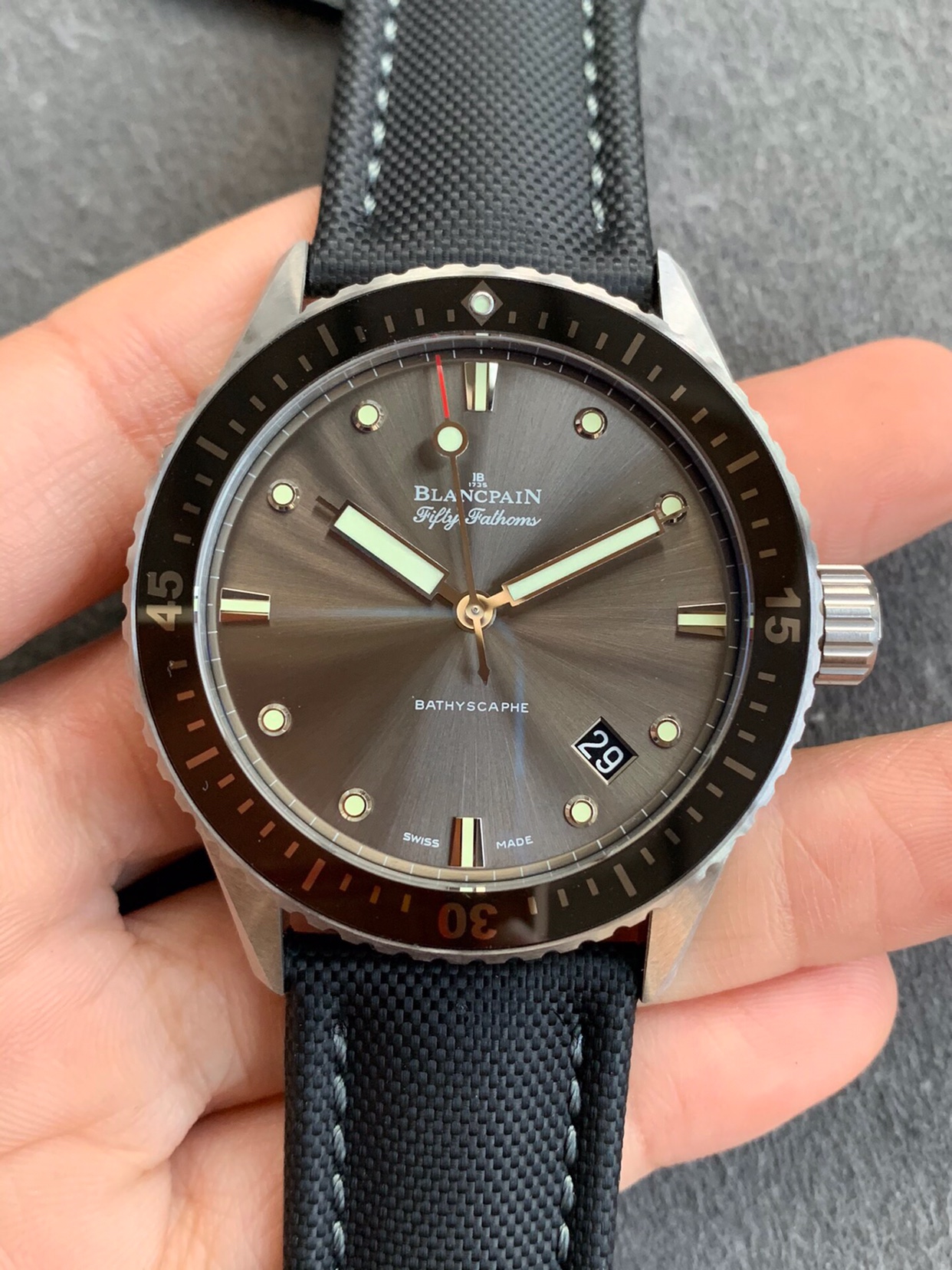 GF厂宝珀五十噚系列5000-1110-B52A缎面磨砂精钢黑盘男士机械手表