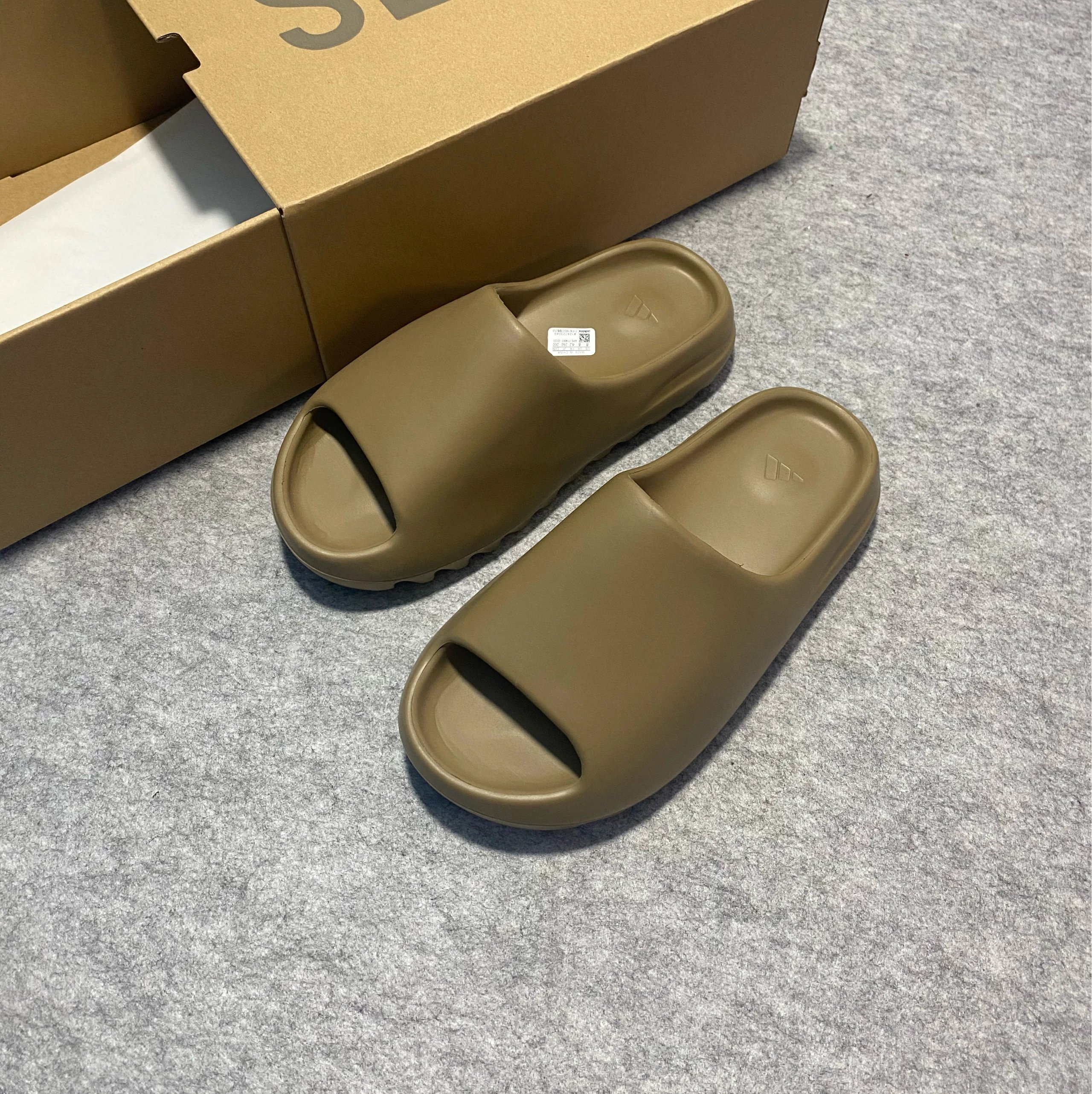 Dark Brown [Smooth] G55495