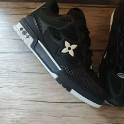thumbnail for 2 sneakers