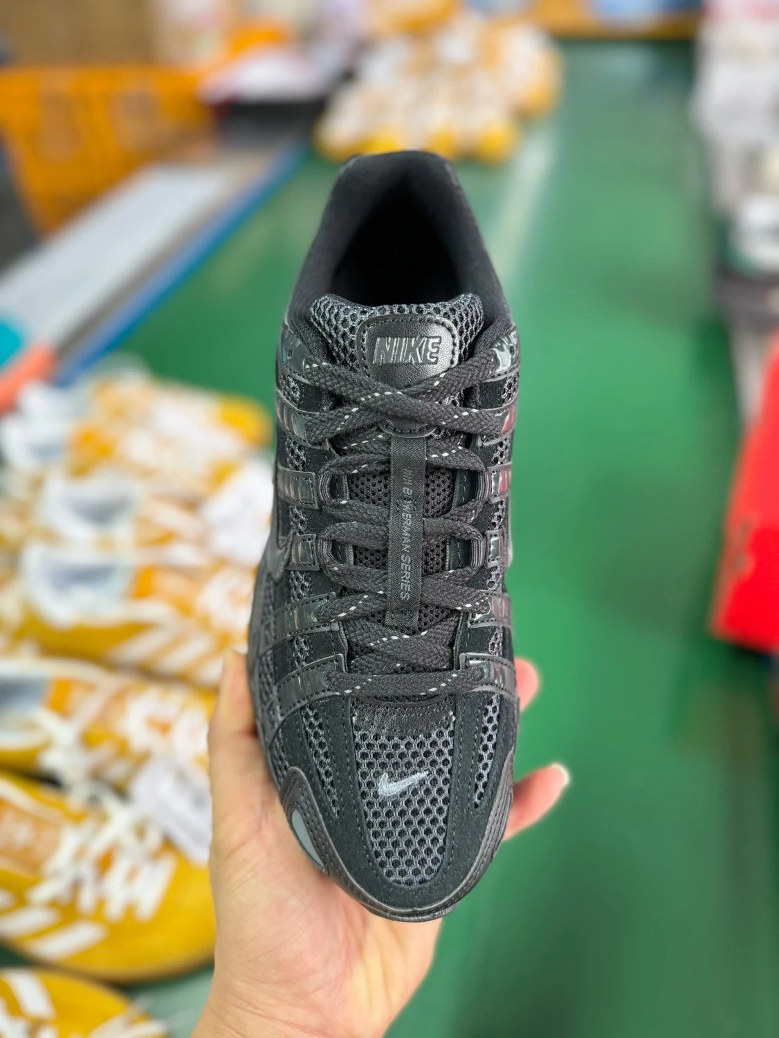 C BatchP6000 休闲运动跑鞋  3
