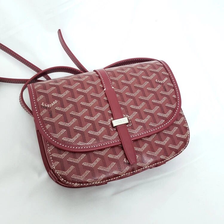 wine red