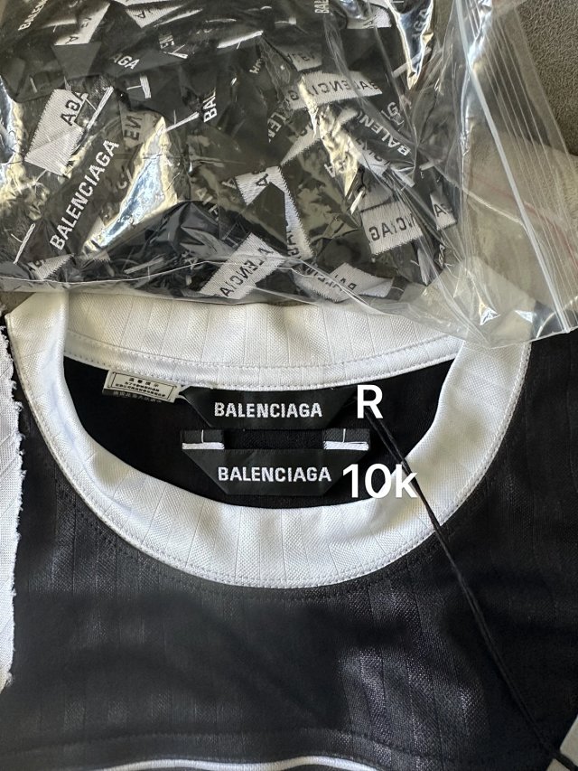 Balenciaga Soccer Scarf: seller detail photo 12