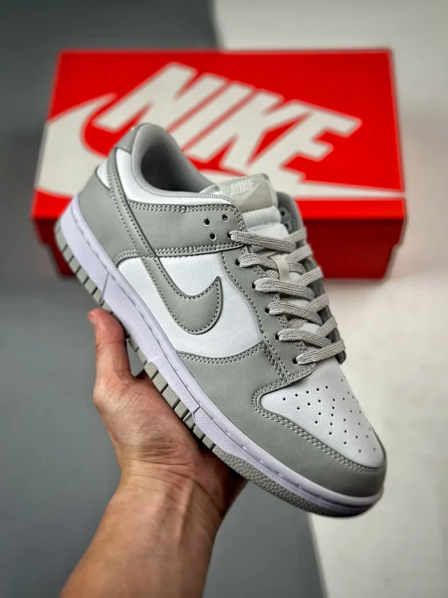 Nike Sneakers Dunk Low Retro product detail image 48