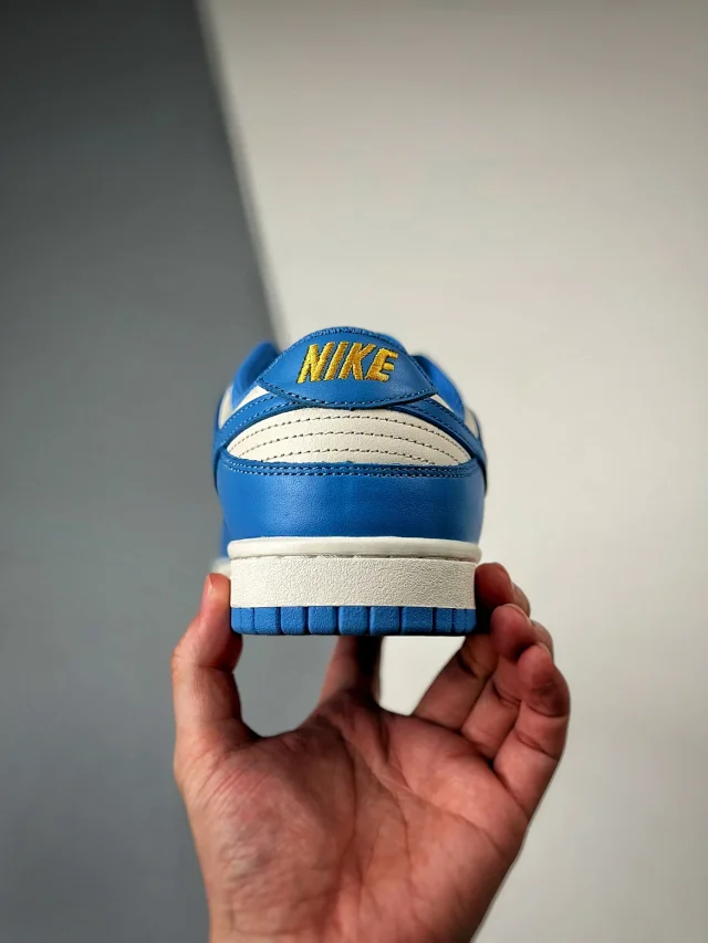 Nike Sneakers Dunk Low Retro product detail image 23