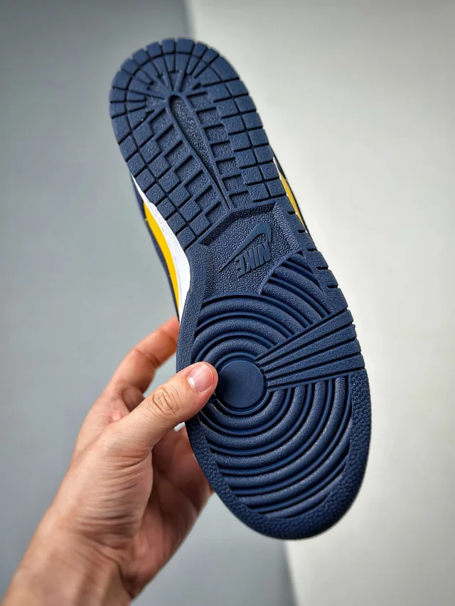 Nike Sneakers Dunk Low Retro product detail image 78