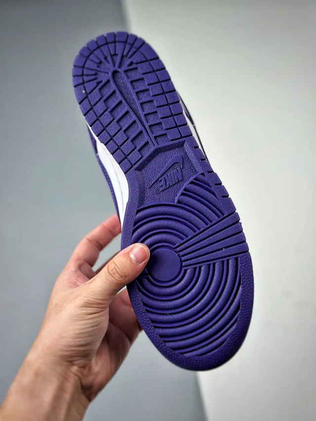 Nike Sneakers Dunk Low Retro product detail image 38