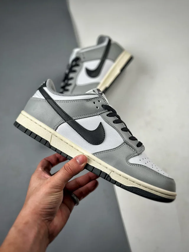 Nike Sneakers Dunk Low Retro product detail image 67