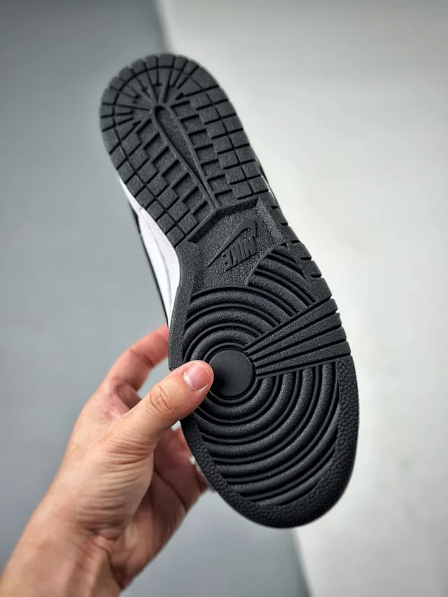 Nike Sneakers Dunk Low Retro product detail image 62