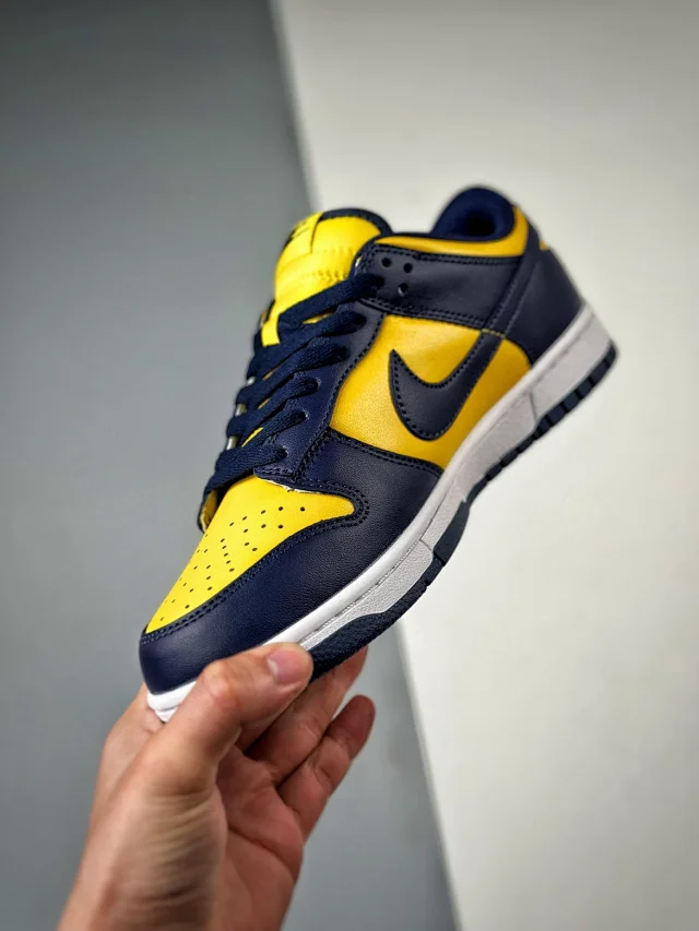Nike Sneakers Dunk Low Retro product detail image 77