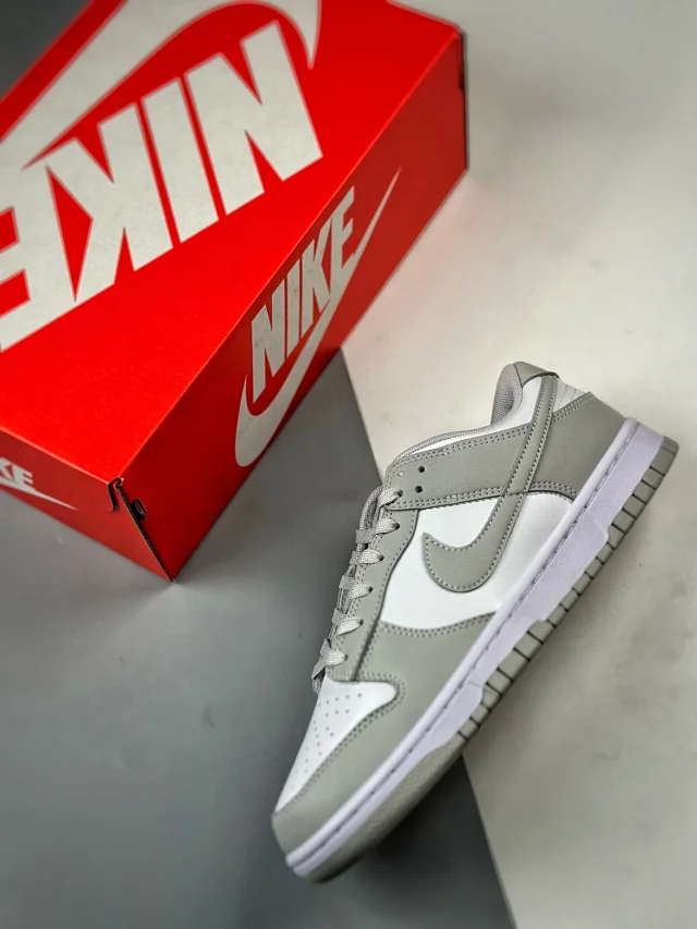 Nike Sneakers Dunk Low Retro product detail image 50