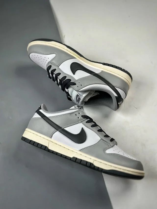 Nike Sneakers Dunk Low Retro product detail image 68