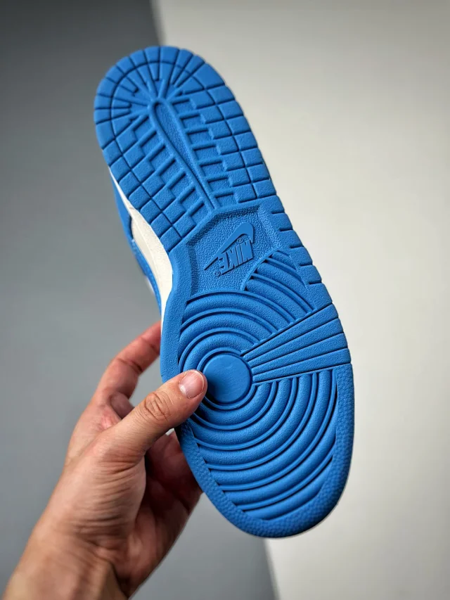 Nike Sneakers Dunk Low Retro product detail image 22