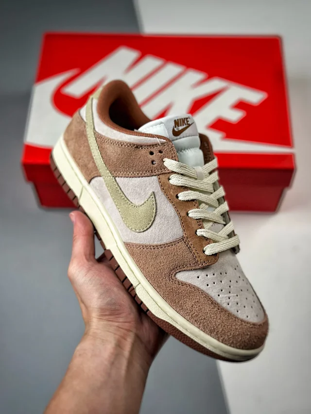 Nike Sneakers Dunk Low Retro product detail image 40