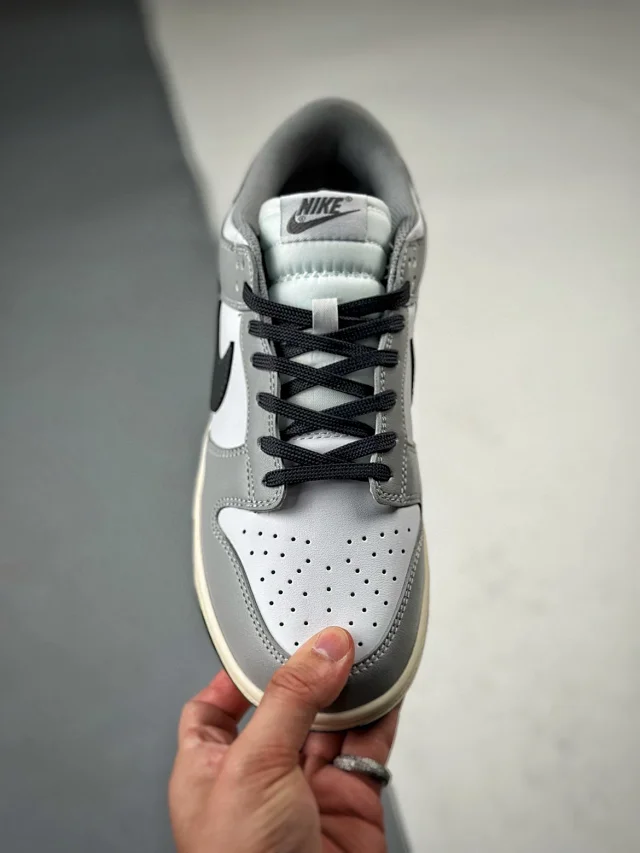 Nike Sneakers Dunk Low Retro product detail image 65