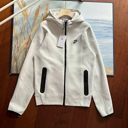 thumbnail for n* Sporty zip-chain hood jacket