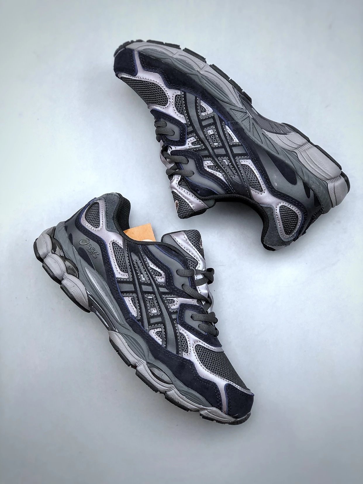 ASIC Tiger GELNYC户外越野休闲运动跑步鞋尺码3645半 9