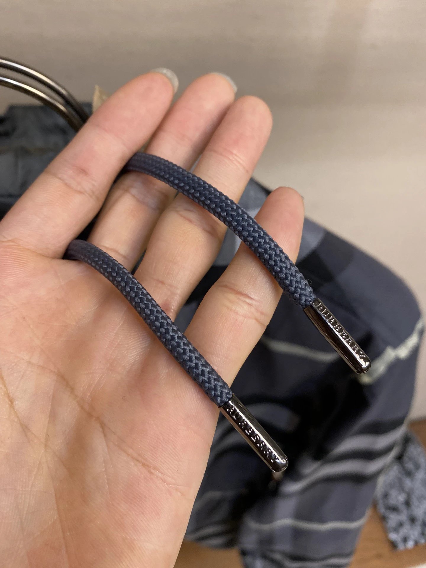 BBR 秋冬季双面两穿格纹棉质混纺连帽外套 5