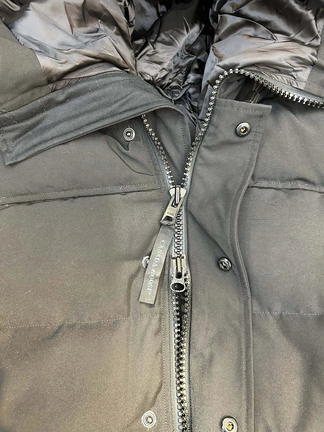 Canad Goose Macmillan 羽绒服 黑色黑标 6