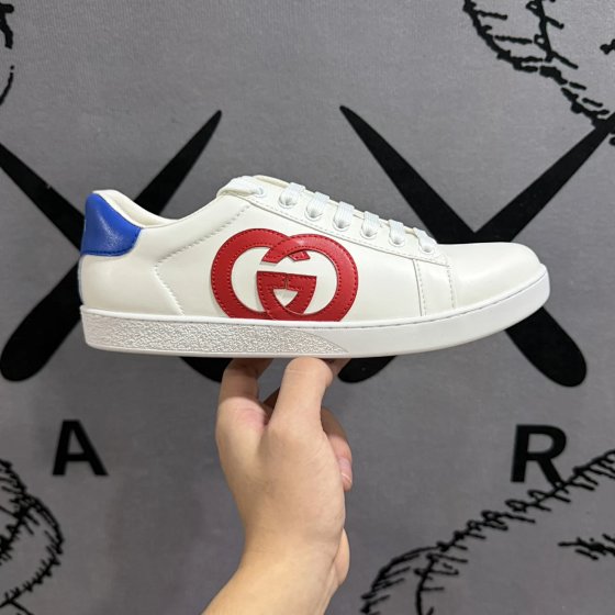 Foreign trade order/complete set of accessories/top layer/lace up white and red white shoes GUCCI Gucci Ace series embroidered casual board shoes with complete accessories, inner top layer leather latex insole, unisex low top casual board shoes