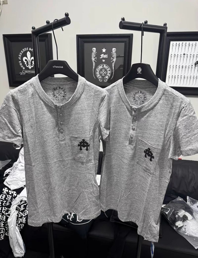 Tee from Yin Kuang's Shop