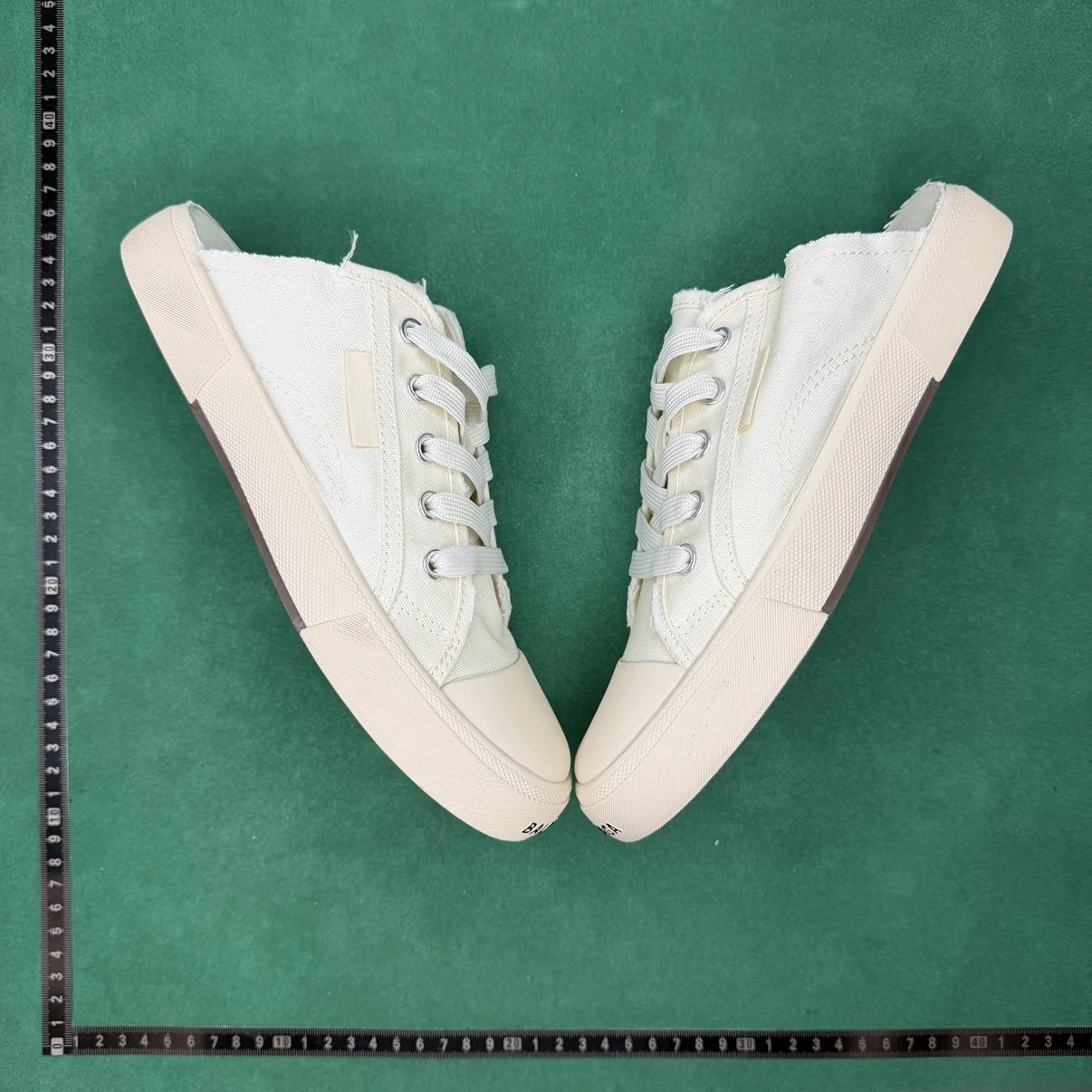 Maison Margiela New Evolution Low Canvas
