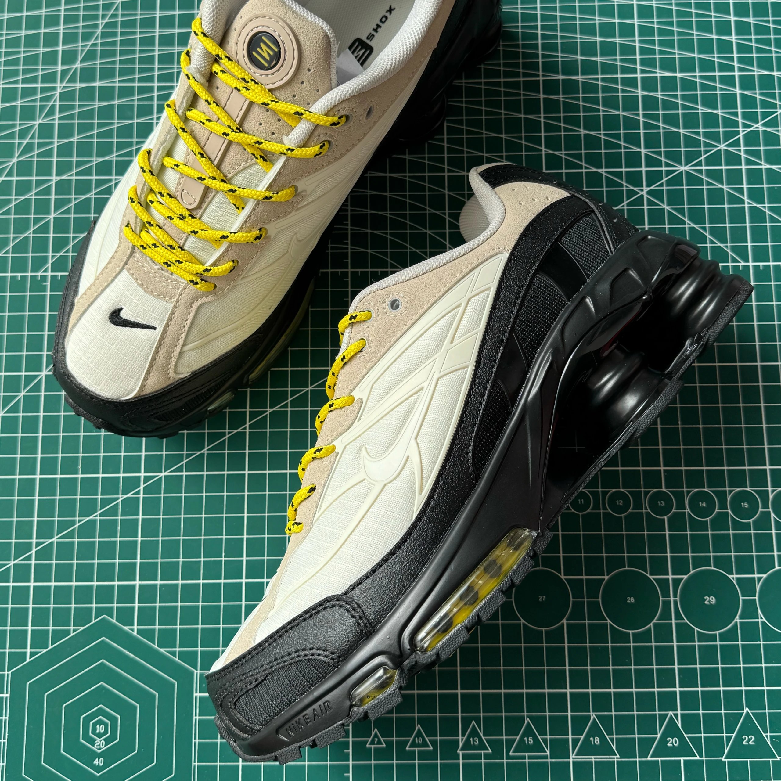 Black White Yellow