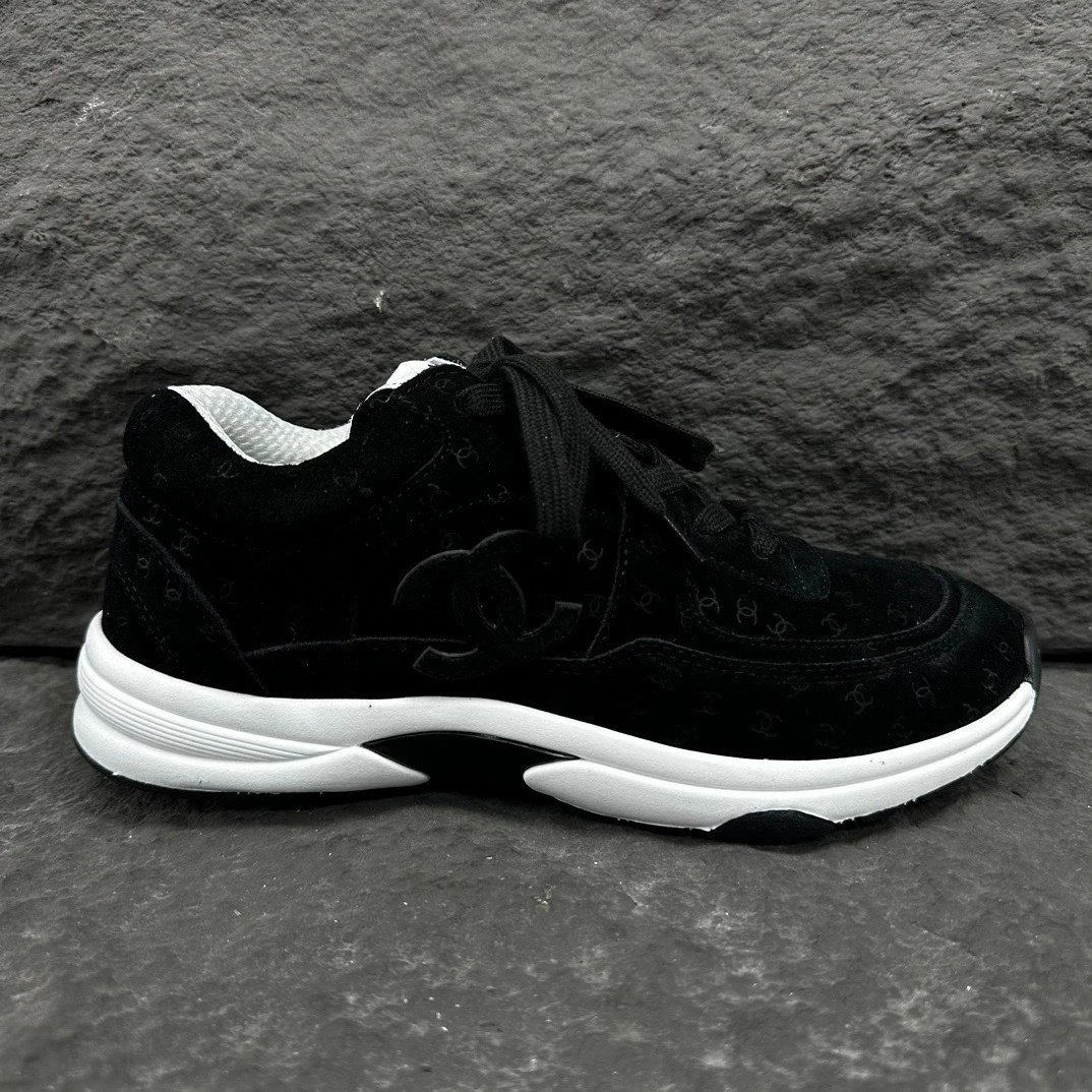 Ch*l high-quality sneakers