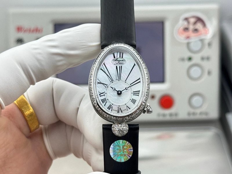 Watch from Three-legged