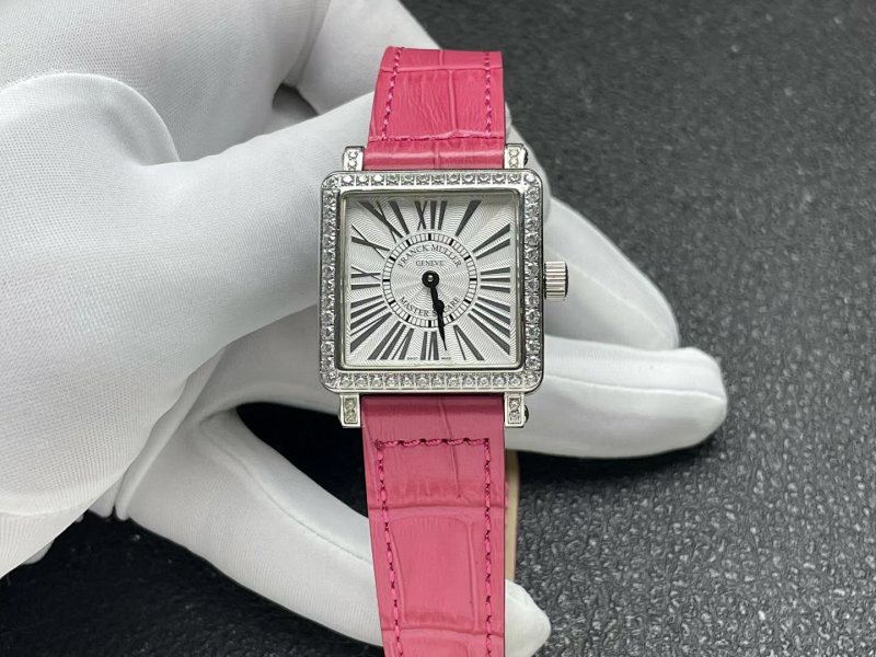 Watch from Three-legged