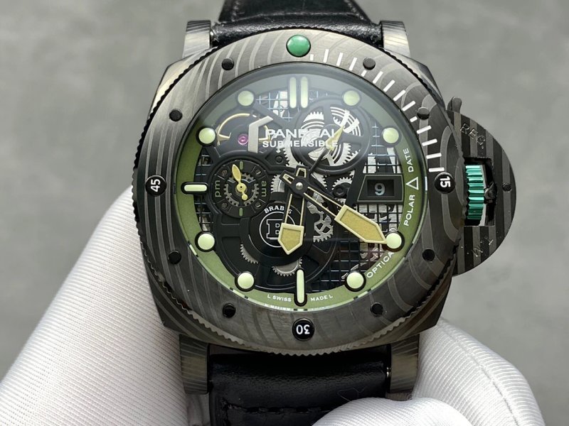 Watch from Three-legged