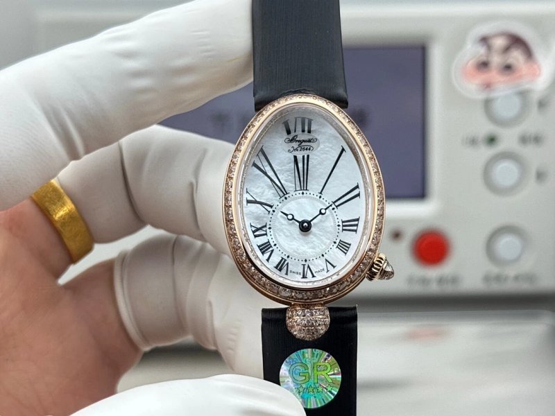 Watch from Three-legged