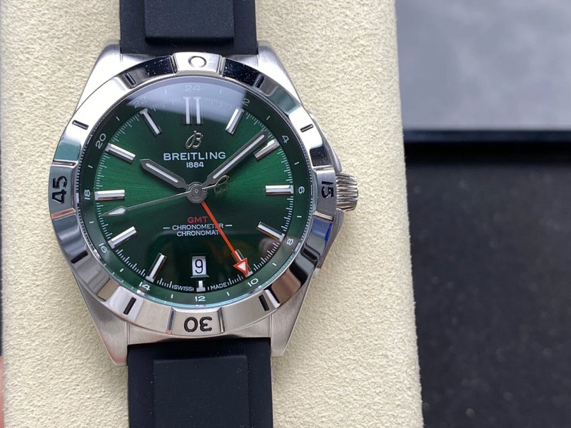 Watch from Three-legged
