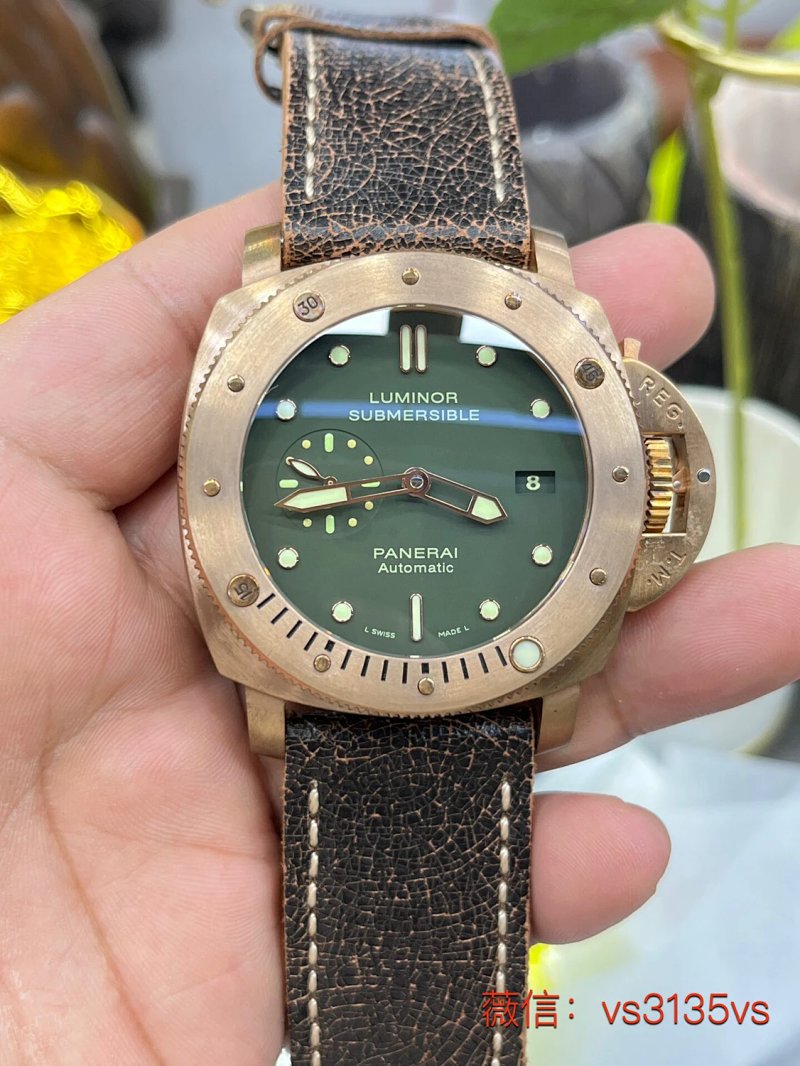 Watch from Three-legged