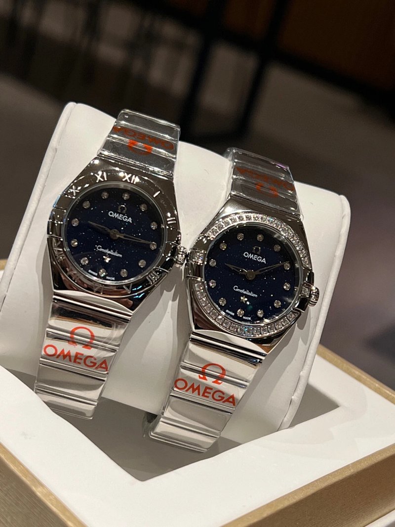 Watch from Three-legged