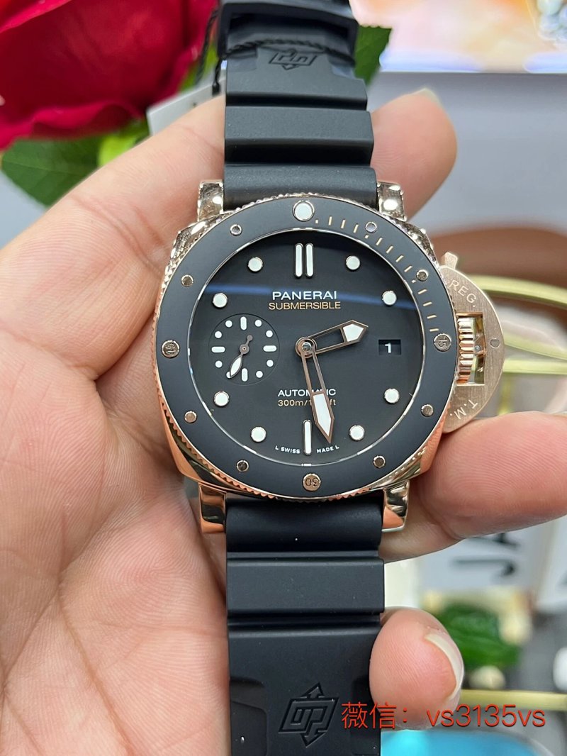 Watch from Three-legged