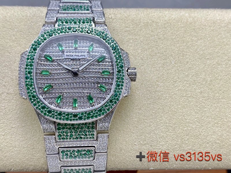 Watch from Three-legged
